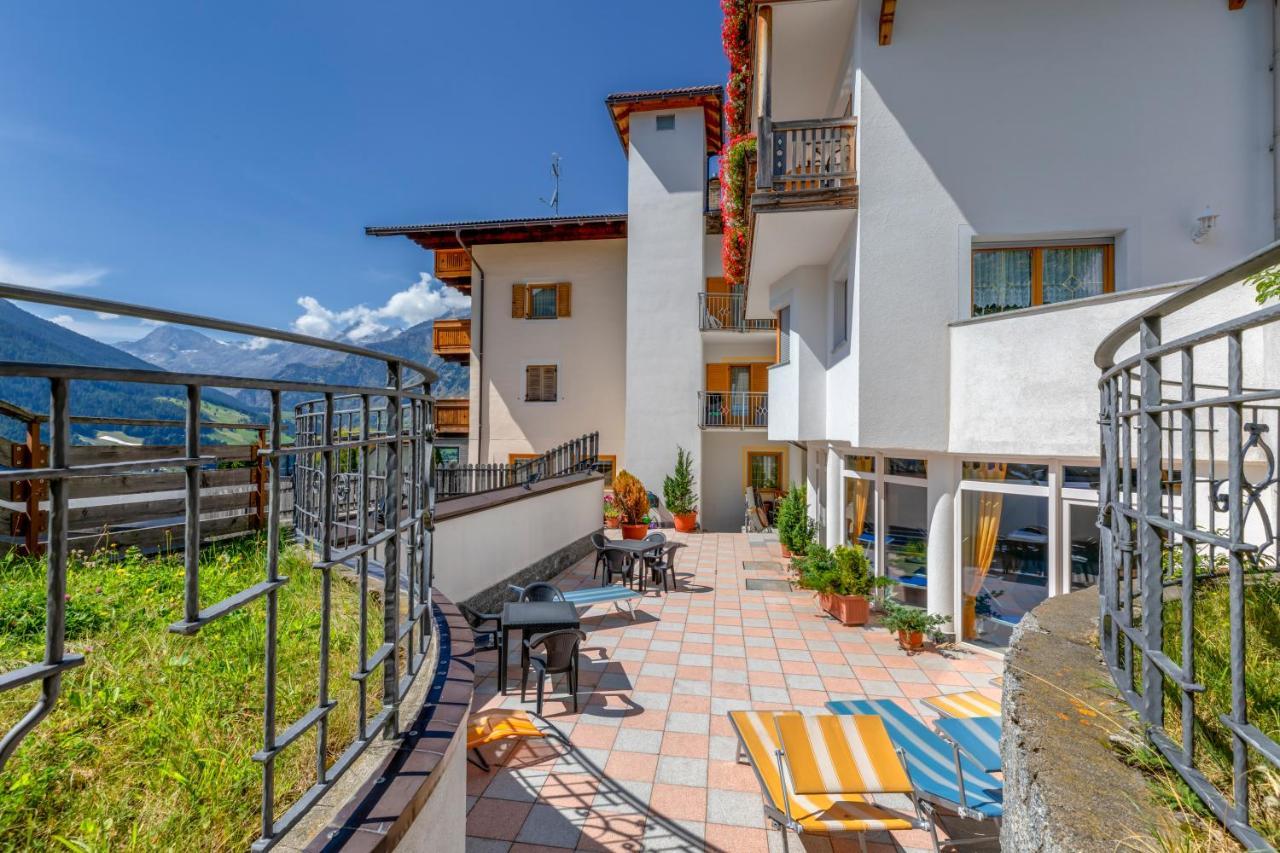 Hotel Kronhof 모소 외부 사진